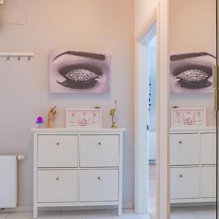 Flexible Selfcheckins 23 - Zagreb - Garage - Electric Vehicle Ccharger - Loggia - New - Luxury Apartment Luaran gambar